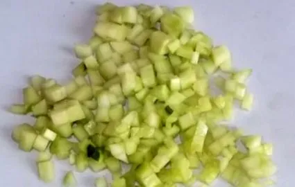 vélemények vélemények