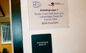 előadások britta