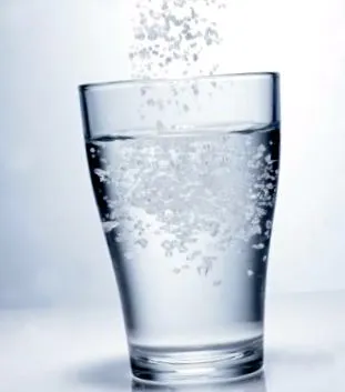 вода