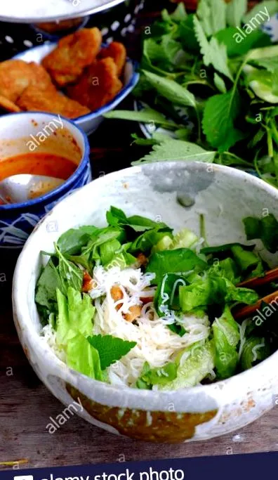 vietnameză