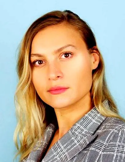 објаснува