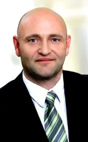 întâmpină întâmpină