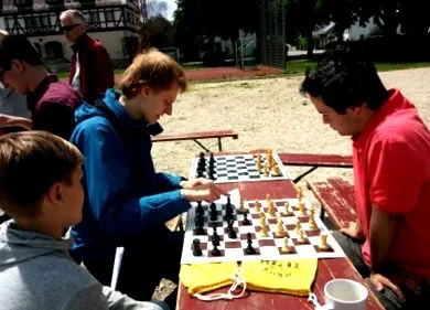 2019 június