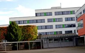 русија
