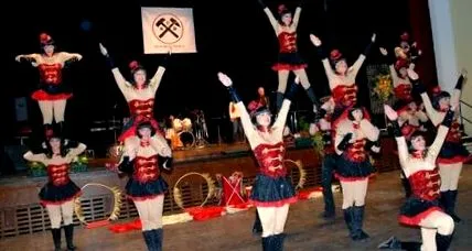 2013 január