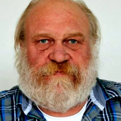15-én vasárnap