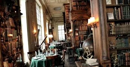 café