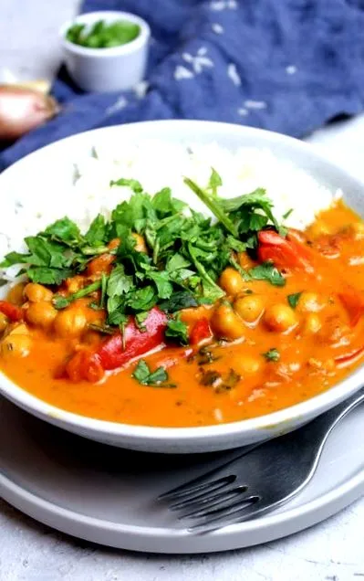 curry paprikával