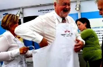2008