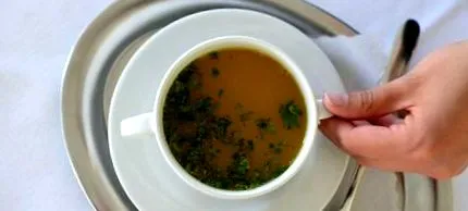 nouă