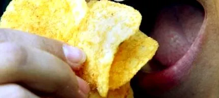 mulțime chipsurile