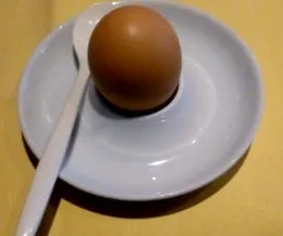 mint tojás