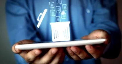 mobiltelefon-adatok
