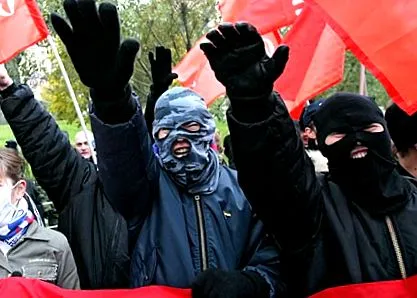 neo-naziști