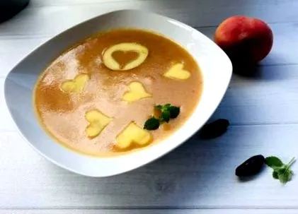 gyümölcslevek