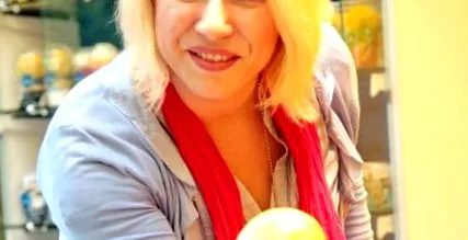 célja