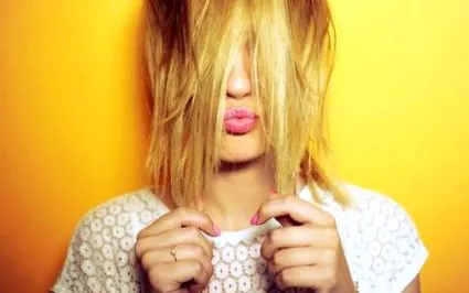 blondă