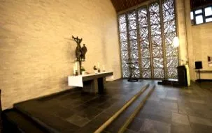 kreuzkirche meditációs