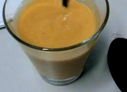 ananas-morcov-măr