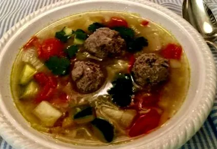 húsgombóccal