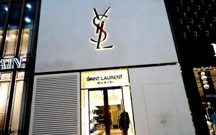reklámot saint