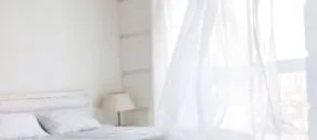 függönyök