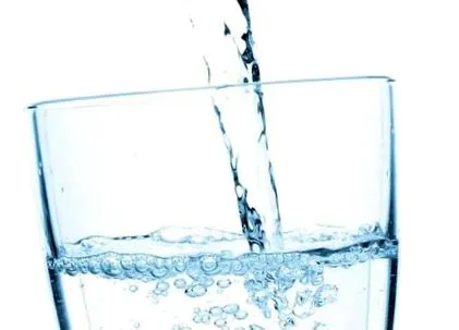 вода