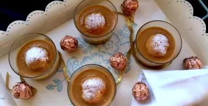 profiterolokkal