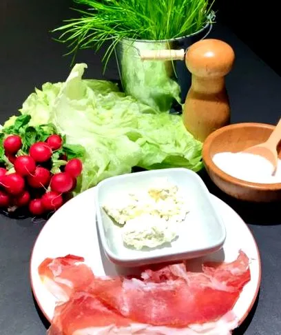 no-carb-salad-wrap