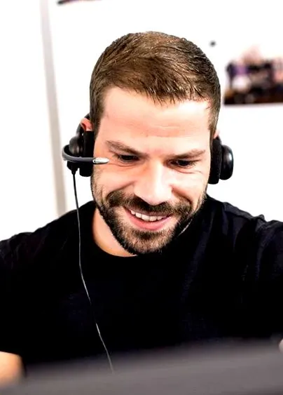 telefonszámát