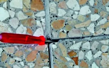 како