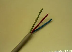 csatlakoztassa