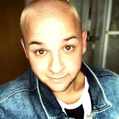katonáim