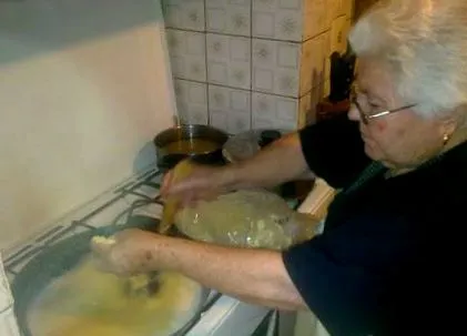 червен