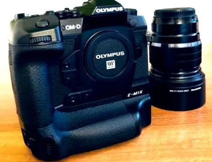 OLYMPUS ZUIKO