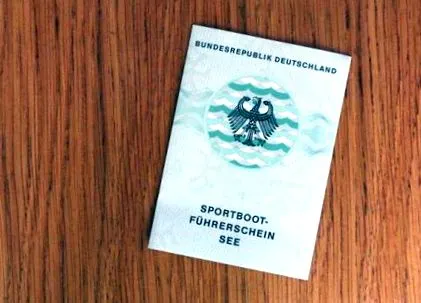 tippek sporthajó