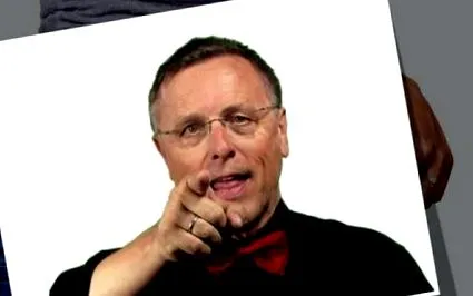 örömmel