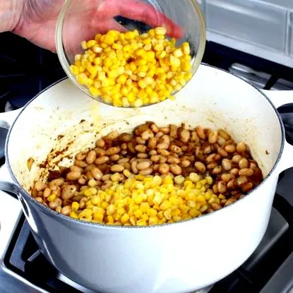chilli fasole