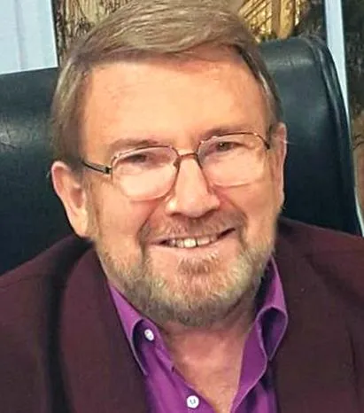живот