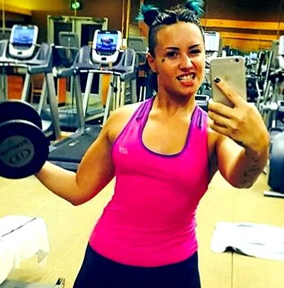 lovato étrendjét