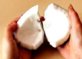 nyitott
