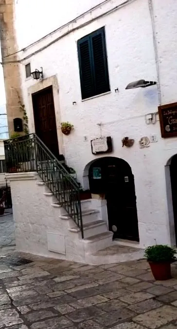 ostuni ostuni