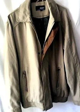 vestă