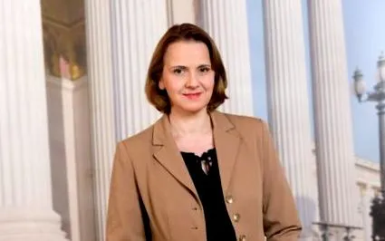 лица