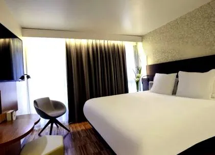 готель mercure