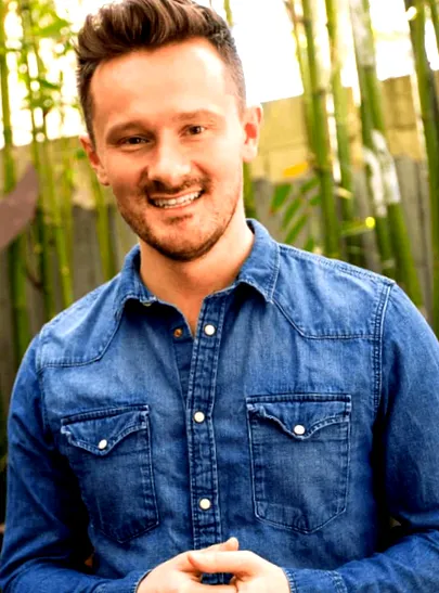 дали
