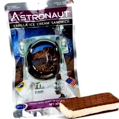 mâncare astronauți