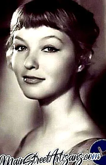 Марина Влади чија