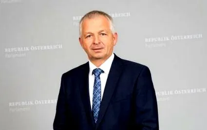 пергу