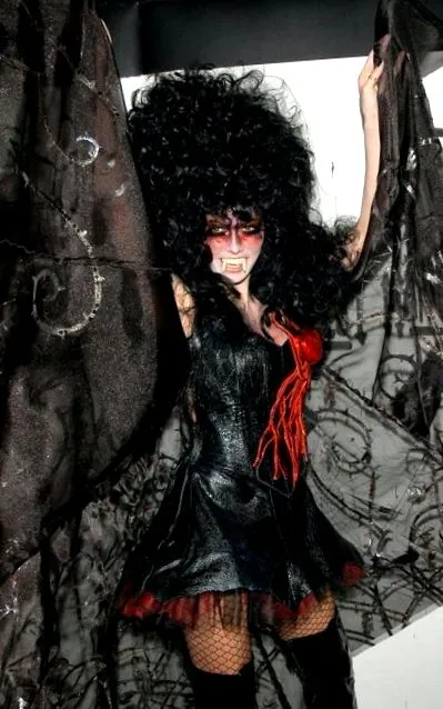 csillagos halloweeni
